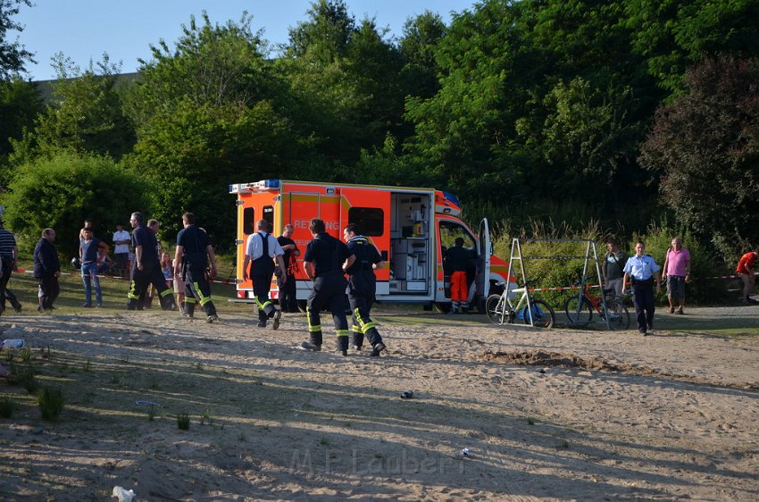 PWasser Einsatz BF FF Koeln Troisdorf Rotter See P210.JPG